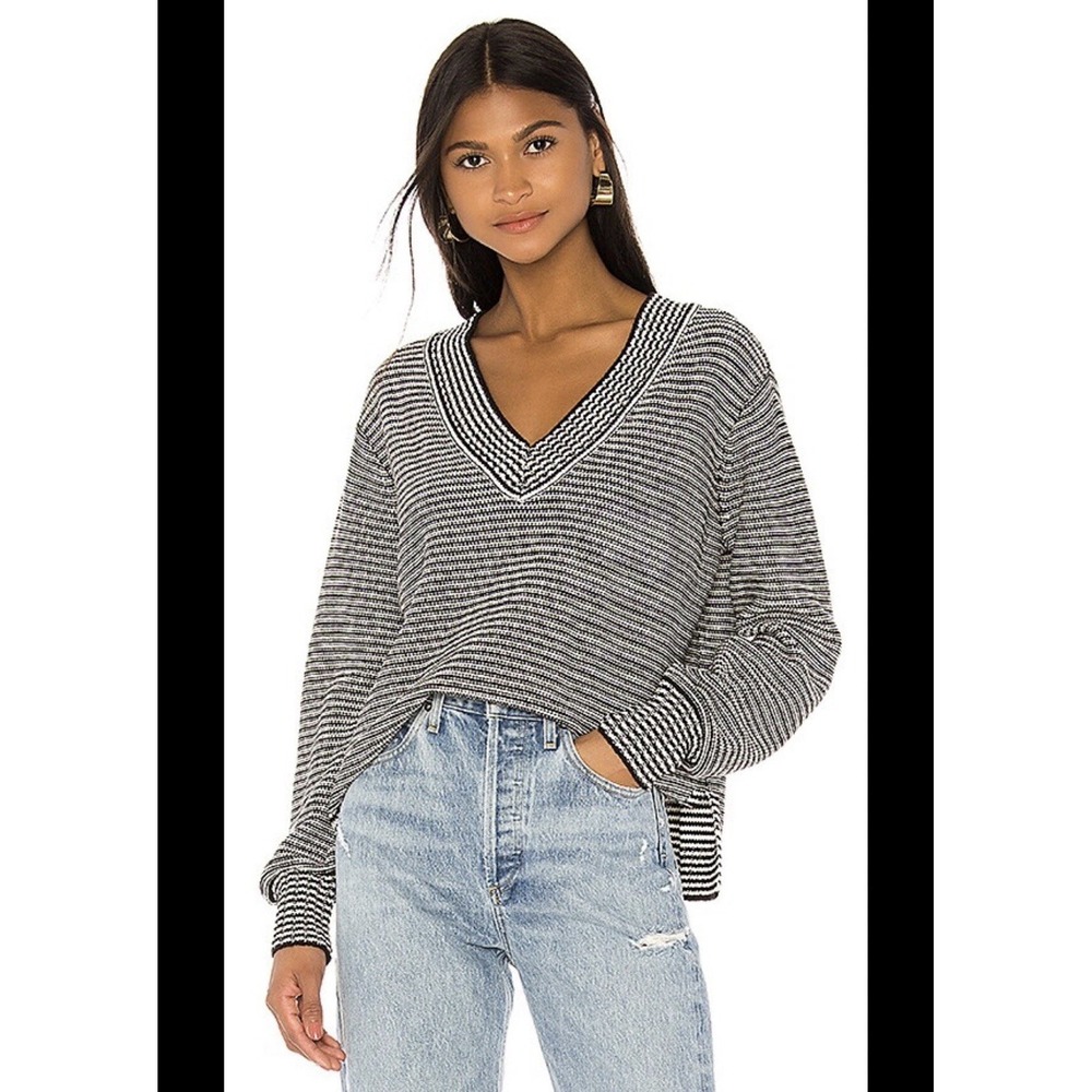 House Of Harlow 1960 Black White Striped V Neck Knit LS Sweater Sz M Boho Casual